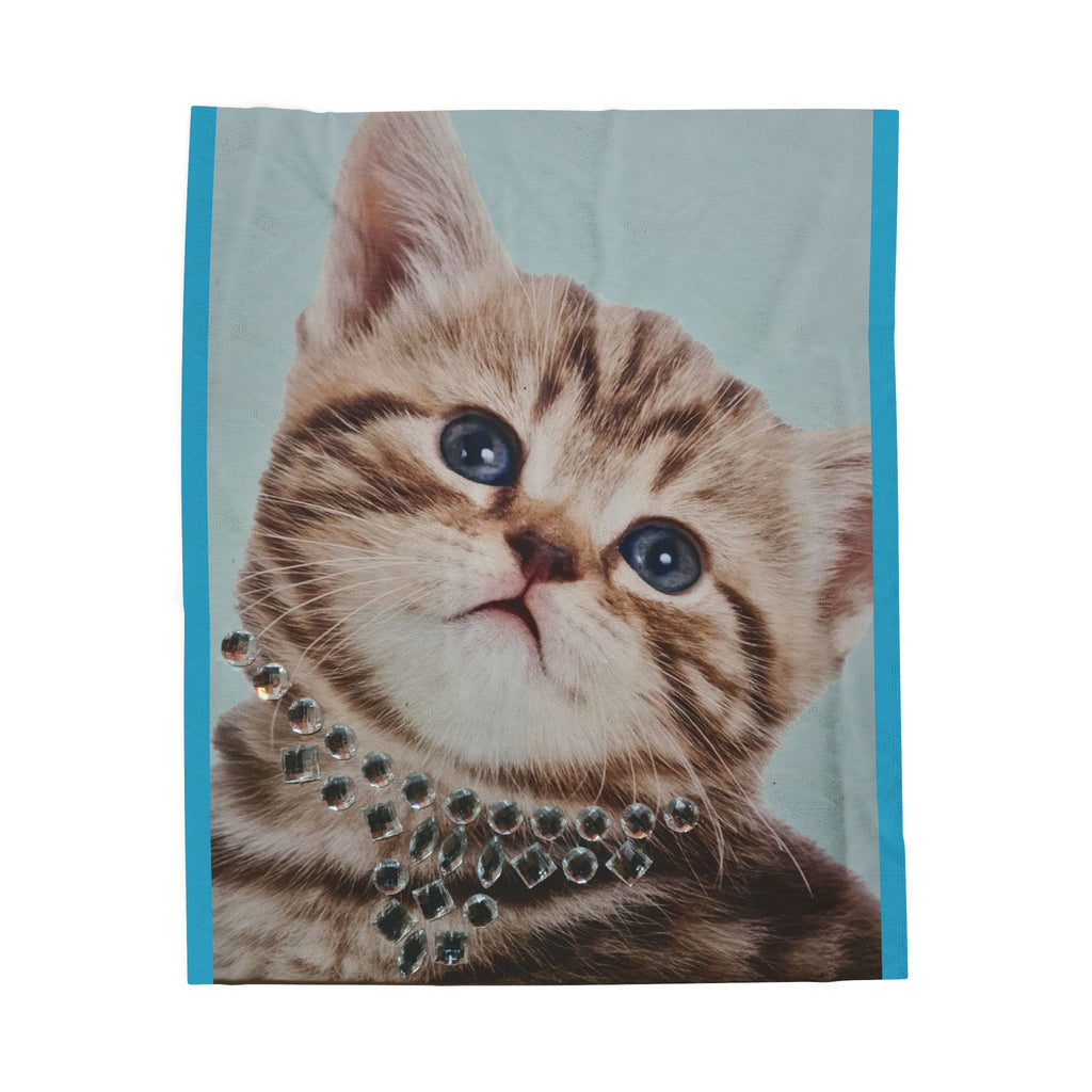 Cozy Cat Plush Blanket, Cute Cat Blanket, Velveteen Throw for Cat Lovers, Soft Fleece Pet Blanket, Perfect Gift for Pet Owners